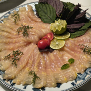 Sashimi cá tầm